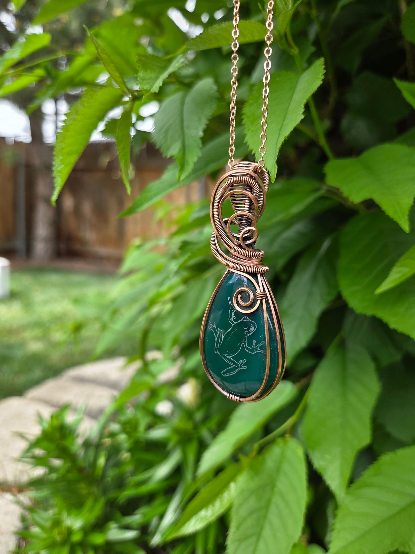 Engraved Frog pendant in Copper