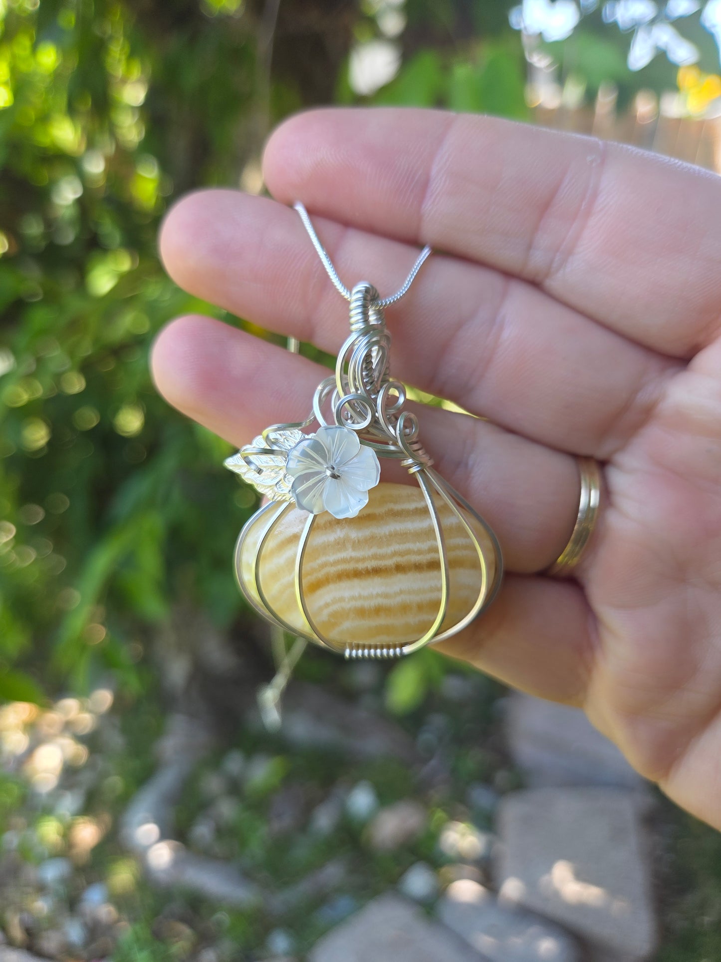 Wire Wrapping Class, Sunday September 14th, 2 pm (Dynamic Gals Boutique)
